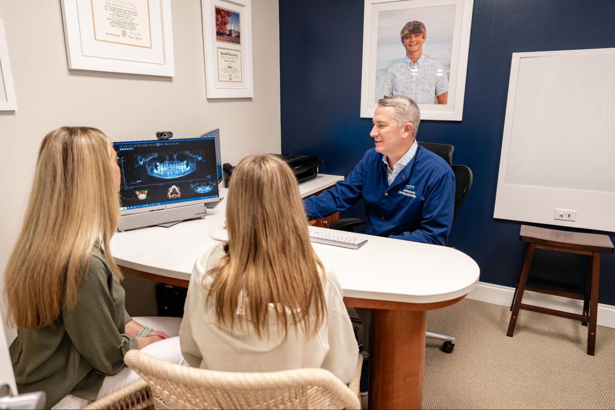 What Parents Need to Know About Orthodontic Treatment for Teens